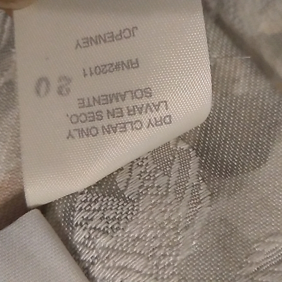 Jcpenney Classic Traditions Pinch Pleated Curtains 2 Panels Floral Print 24x82 - Picture 7 of 8